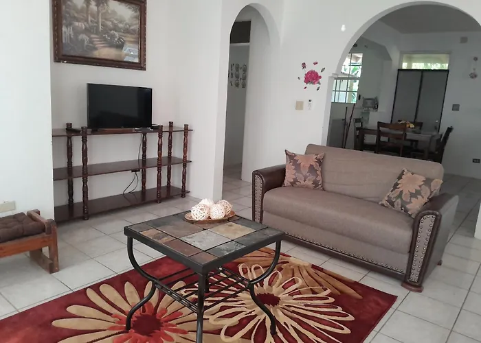 Abigail Diamond 2 Bedroom Apt Near Nanny Cay Marina